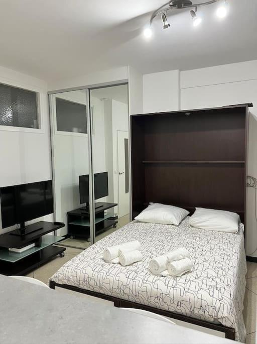 Nice Sejour Detente Studio Lumineux Balcon Cuisine Equipee Wifi 외부 사진